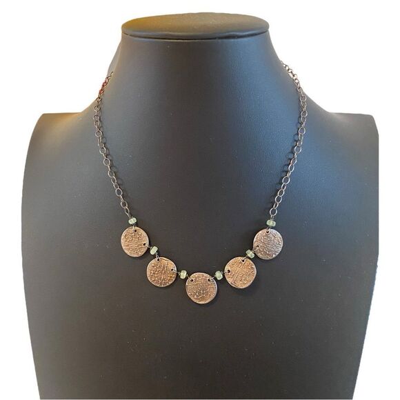 Beautiful Unique Artisan Made One of a Kind Sterling Silver & Peridot Necklace. - Picture 5 of 6